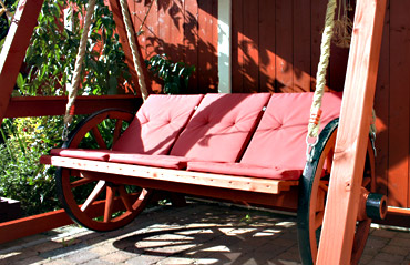 Swing Wheel Bench