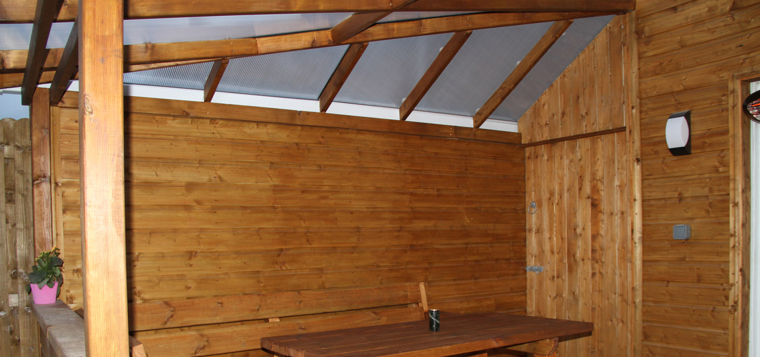 Outdoor Rain Shelter 4